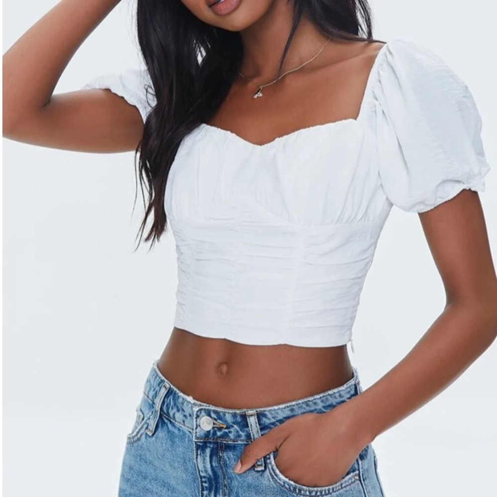 Forever21 White Cropped Peasant Blouse with Capped Sleeves Size Small
